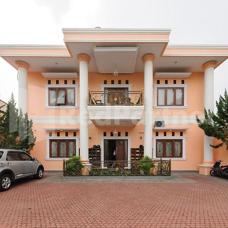 Pondok Cimanggu Syariah Mitra Reddoorz Bogor Exterior foto